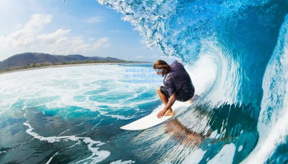 美职联决赛上演传奇对决，梅西率队会师决赛，历史交锋数据揭示挑战