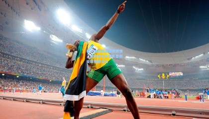 春节篮球盛宴点燃激情，北控青岛补赛彰显职业联赛新活力