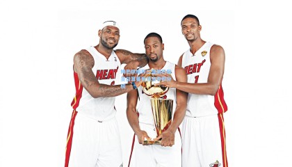 姆巴佩梅开二度助巴黎圣日耳曼登顶法甲积分榜